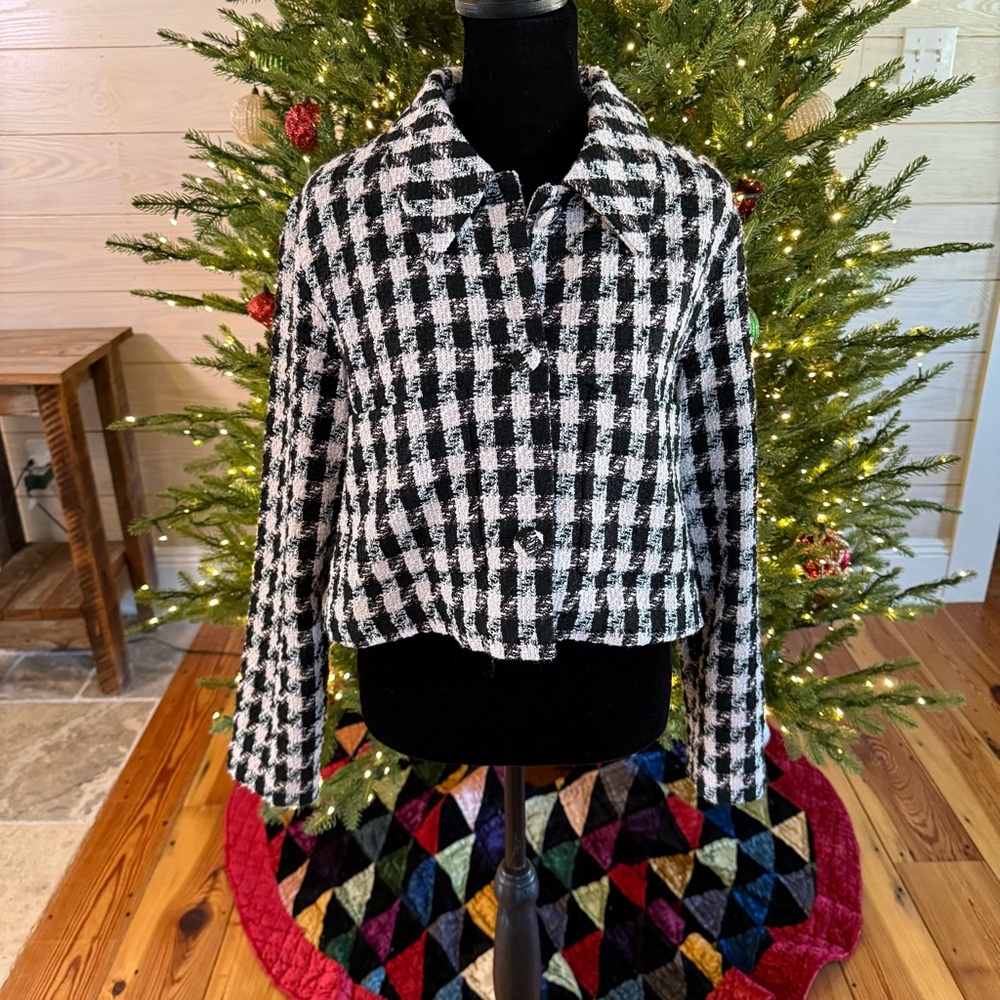 Anthropologie Hutch Cropped Jacket Size Small Pink & Black Plaid Checkered Tweed